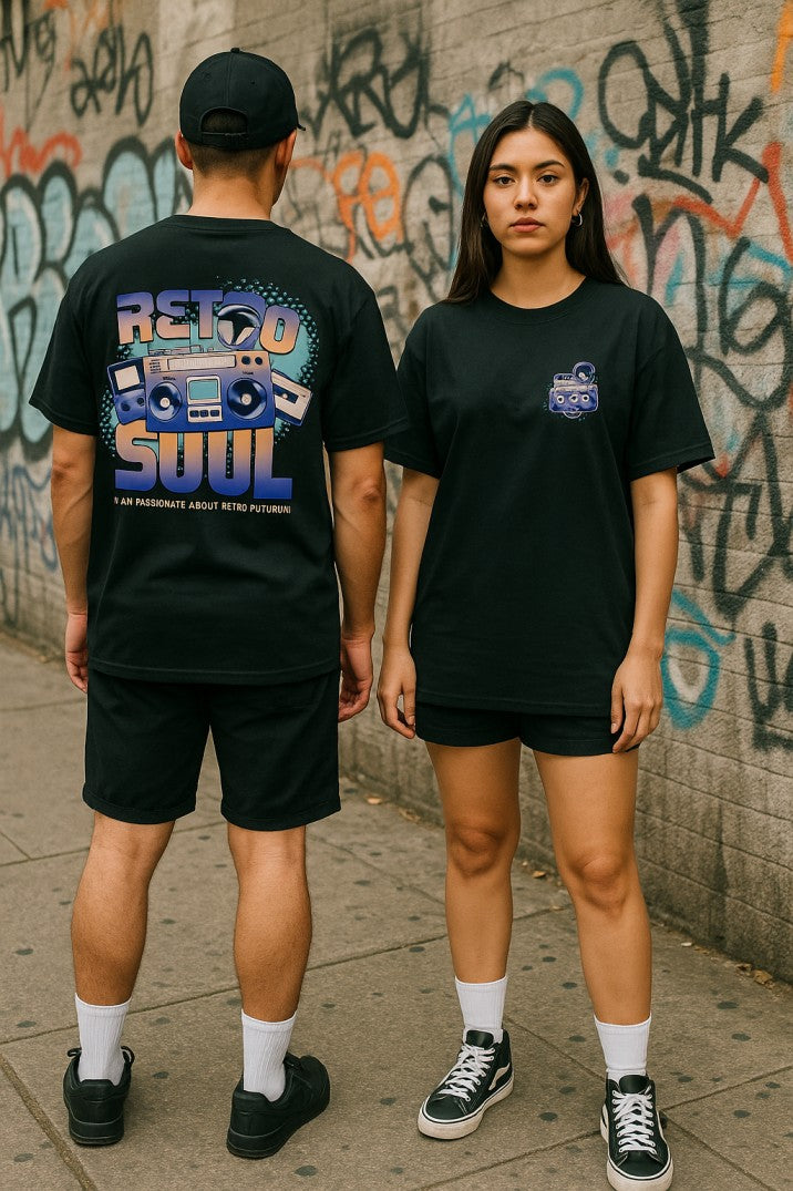 Skye13_Oversized_Tee_Retro_Soul_Mockup